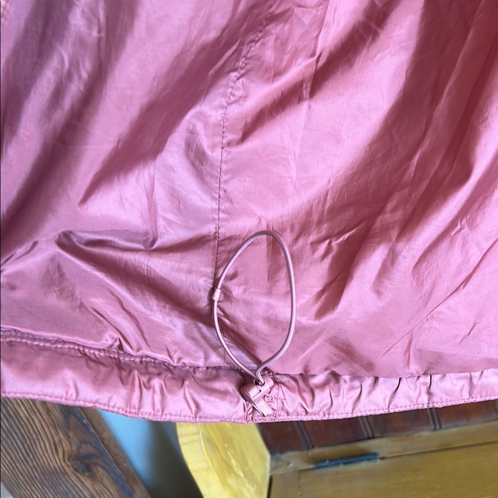 Patagonia Women's Quilted Jacket - Pink - Picture 4 of 5